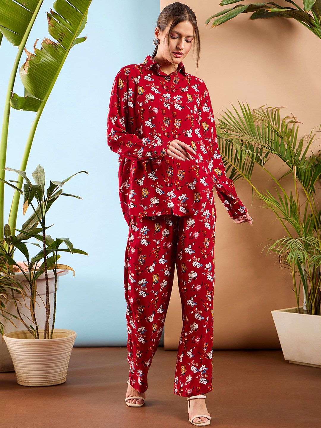 SASSAFRAS Red Floral Printed Oversize Shirt With Trousers
