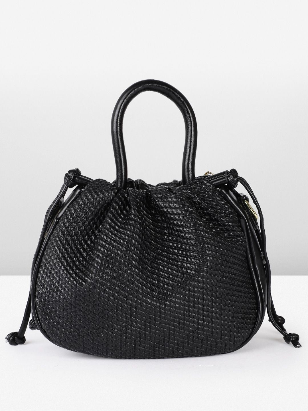 DressBerry Textured Bucket Handheld Bag