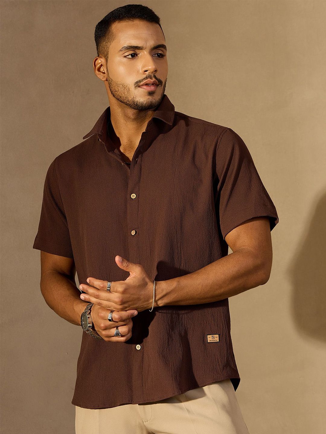 DENNISON Men Solid Spread Collar Oversized Smart Casual Shirt