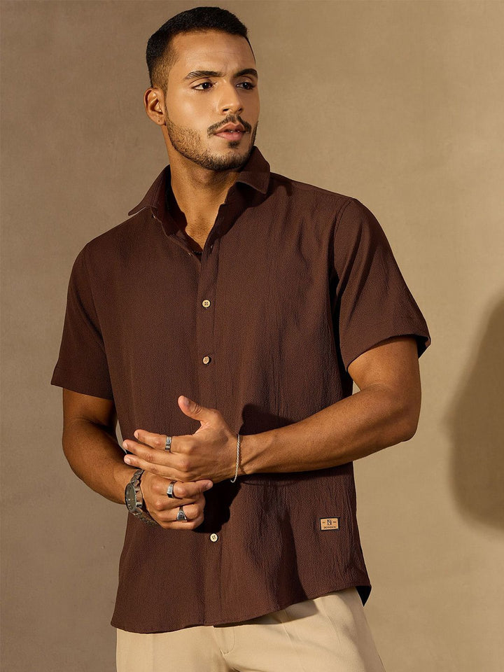 DENNISON Men Solid Spread Collar Oversized Smart Casual Shirt