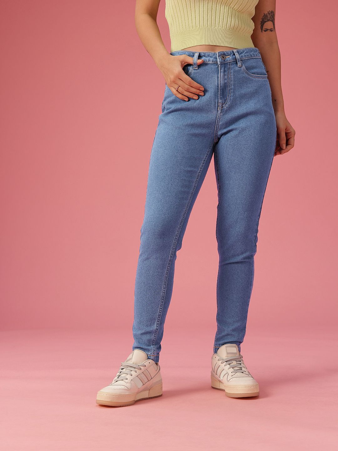 DressBerry Women Skinny Fit High-Rise Light Fade Stretchable Jeans