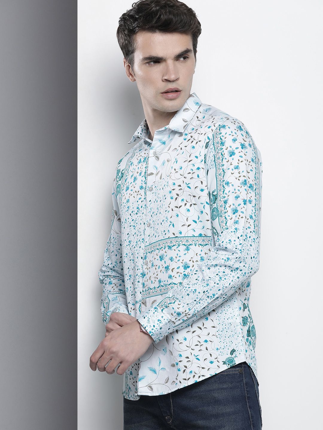 The Indian Garage Co Men Slim Fit Floral Opaque Printed Shirt