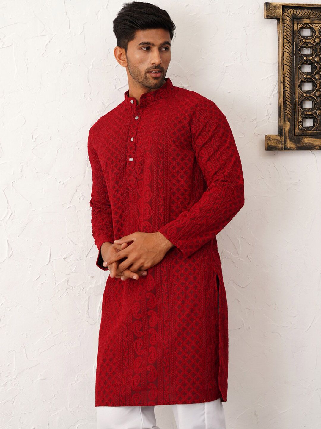 Jompers Paisley Embroidered Chikankari Georgette Straight Kurta