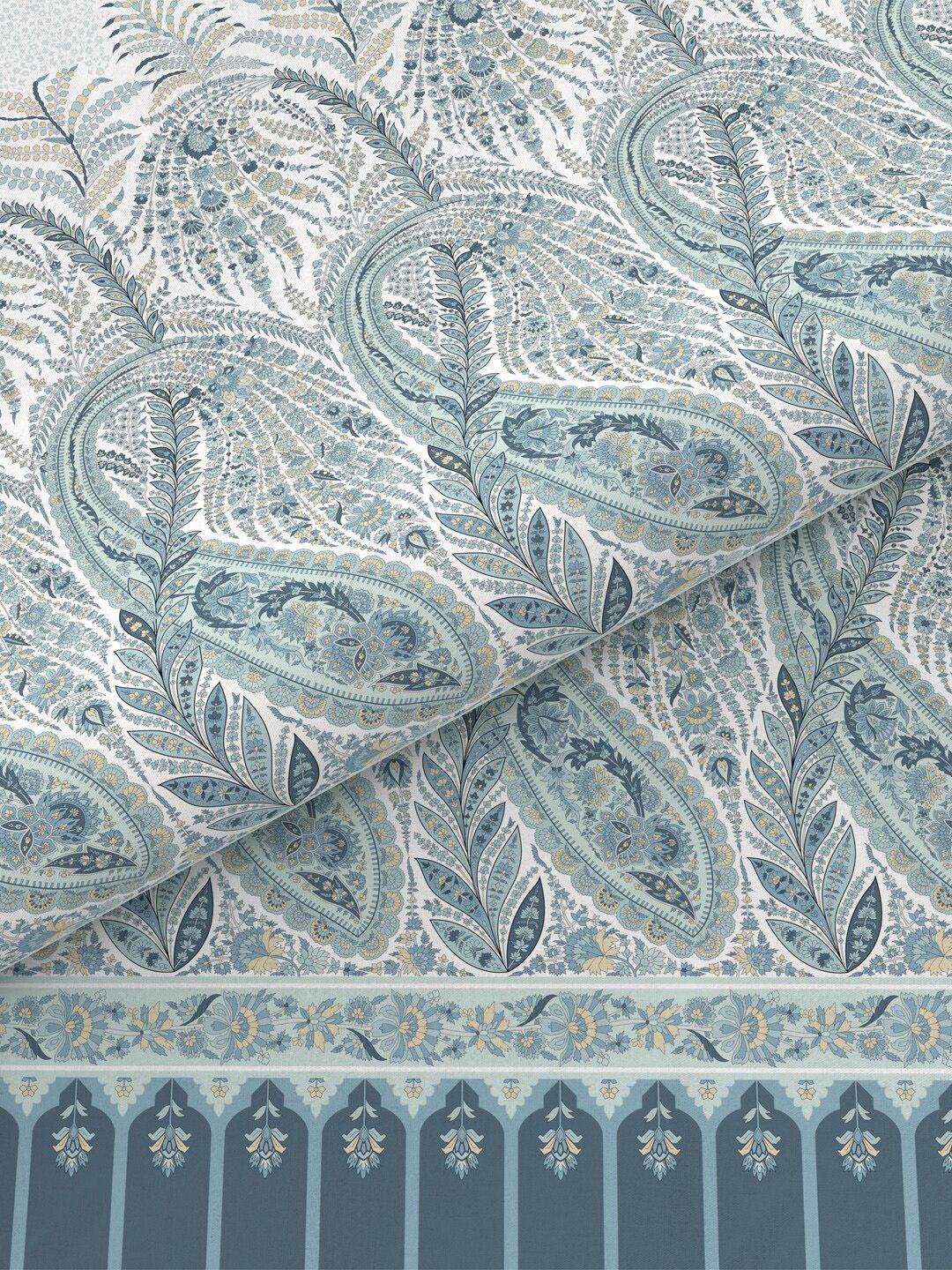MYTRIDENT Blue & White Ethnic Motifs Cotton 144 TC King Bedsheet With 2 Pillow Covers