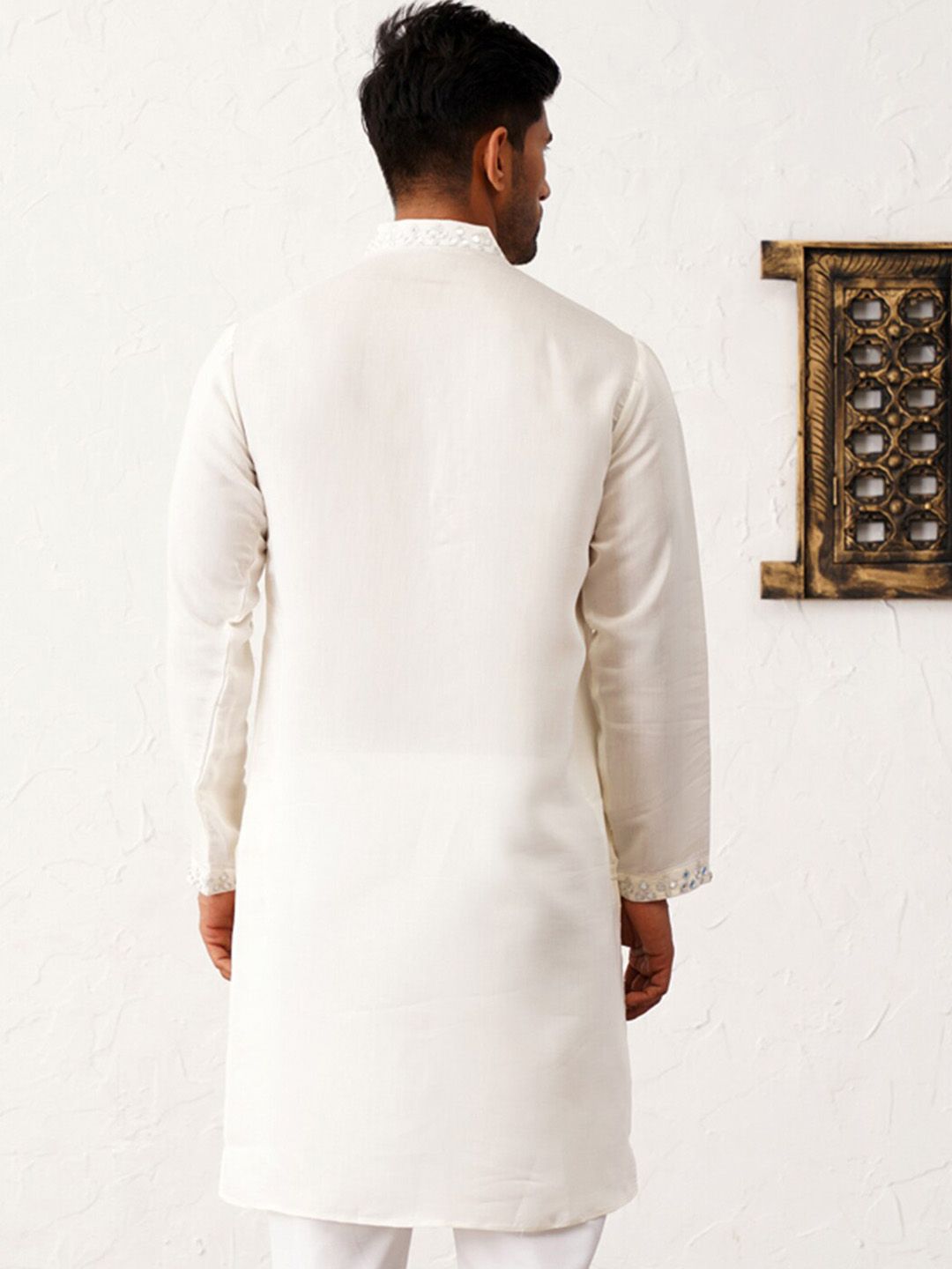 Jompers Floral Embroidered Mirror Work Mandarin Collar Cotton Silk Straight Kurta