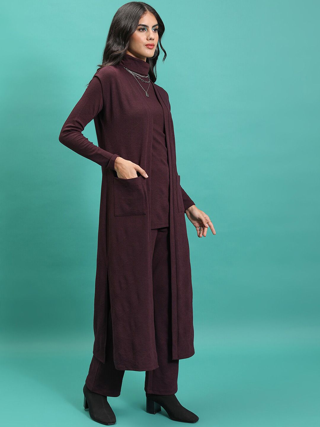 Tokyo Talkies Women Cardigan With Top & Pant Co-Ords