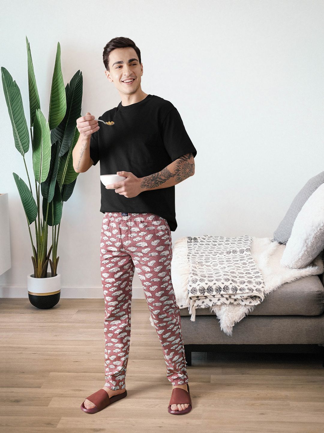 The Indian Garage Co Men Maroon & White Printed Lounge Pants SP18-LNGE03-06