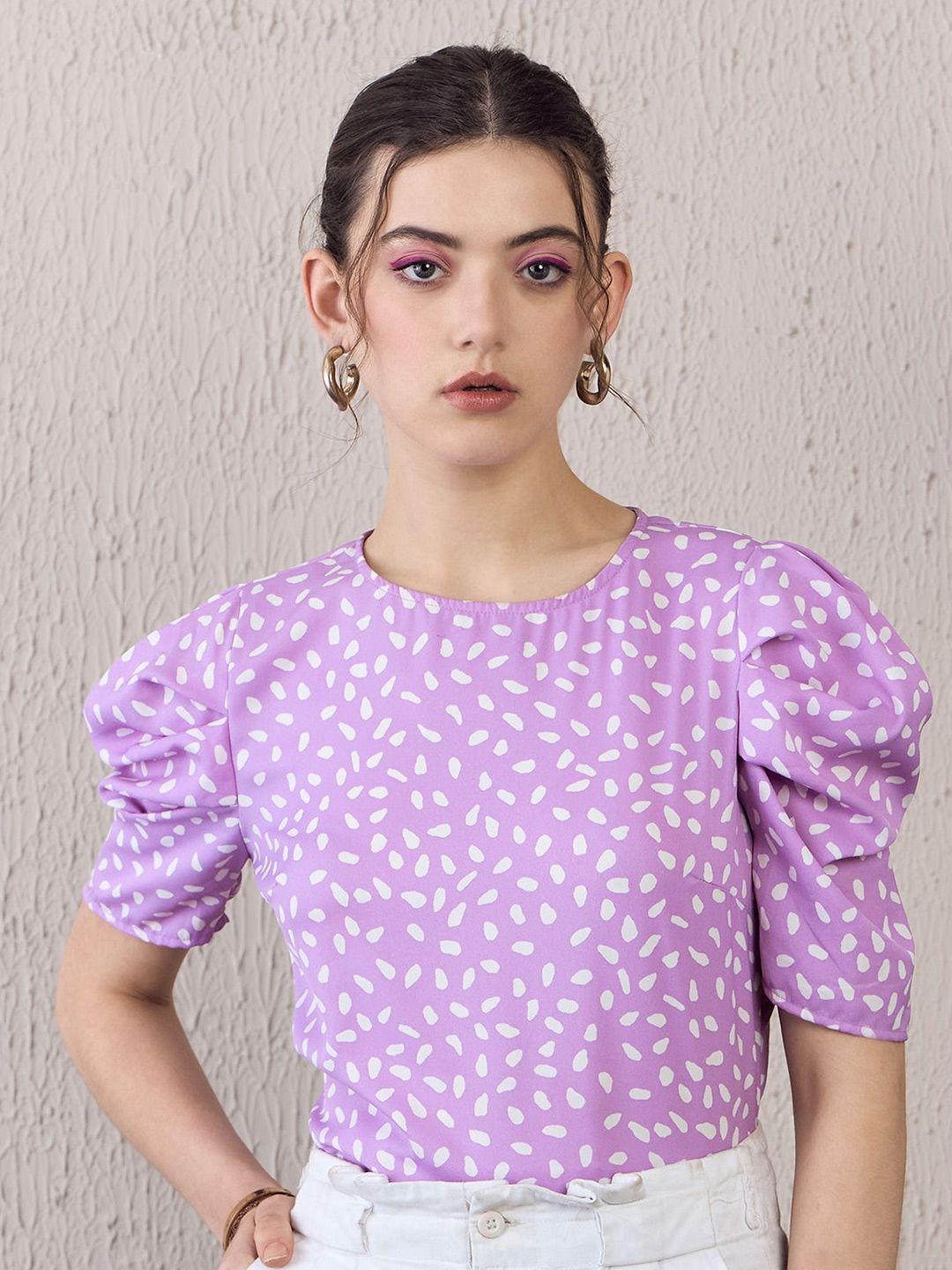 Berrylush Round Neck Printed Top