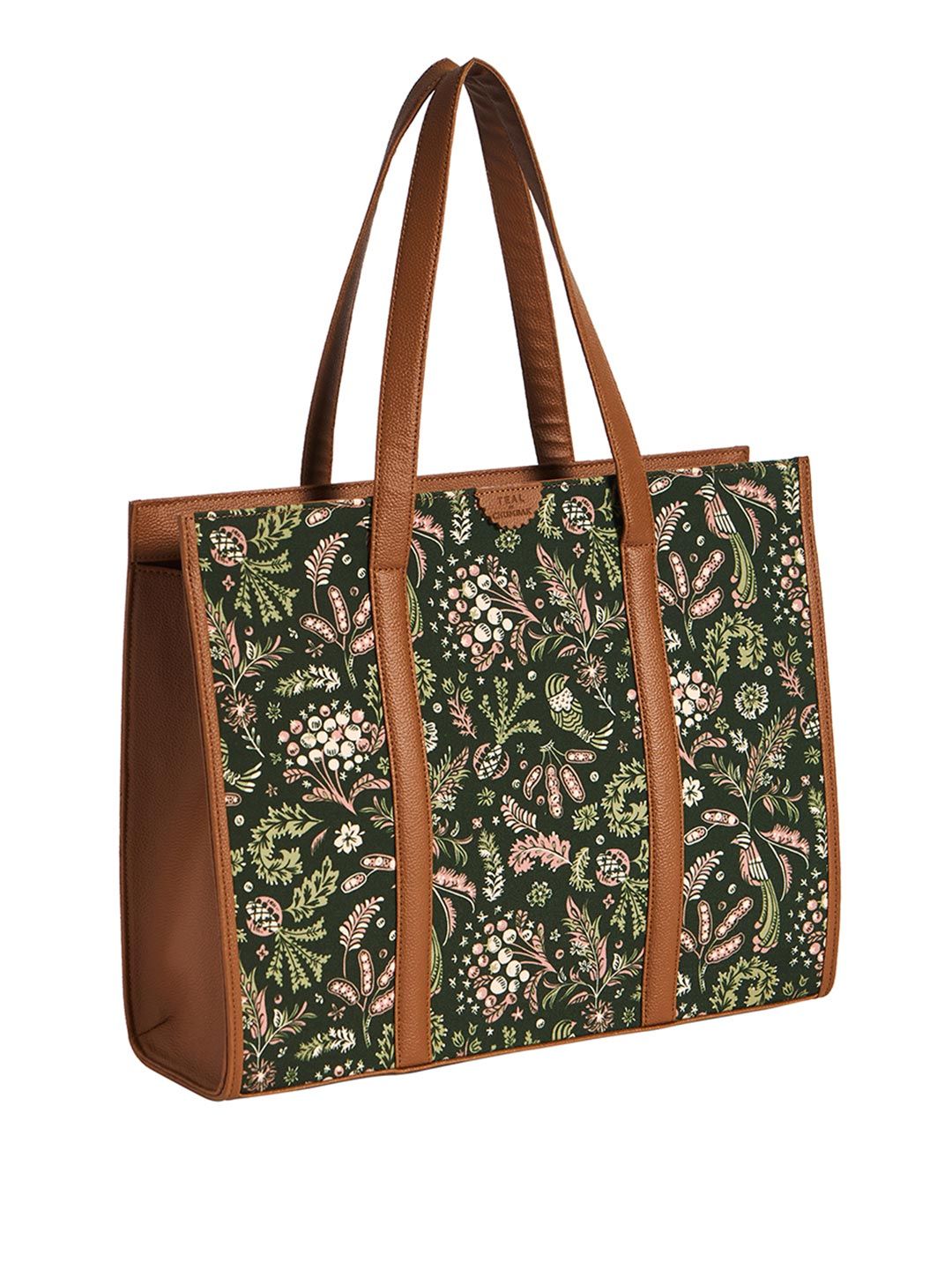 TEAL BY CHUMBAK Printed Shopper Handheld Bag with Fringed