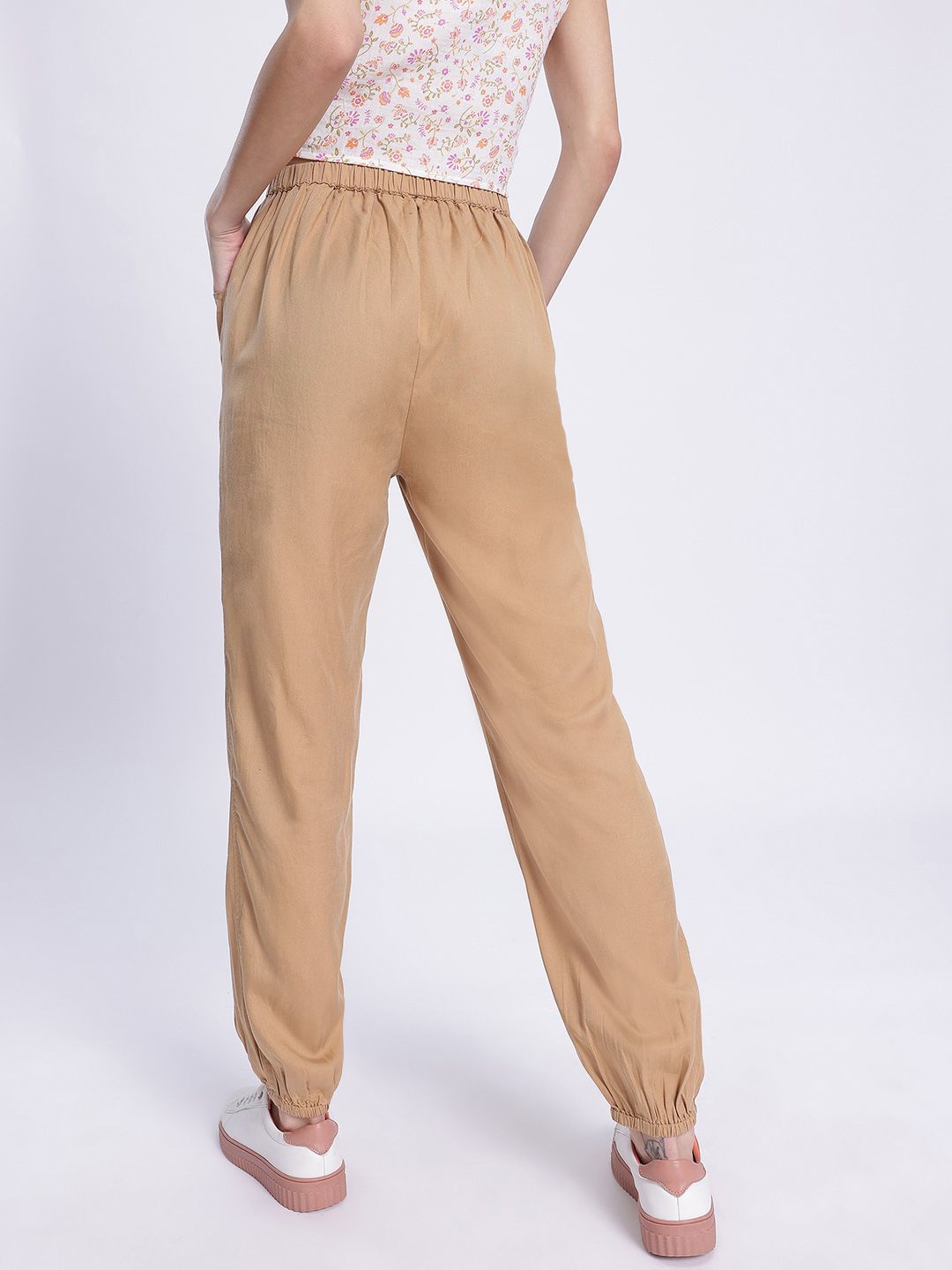 DressBerry Women Tailored Tranquility Jogger Style Trousers