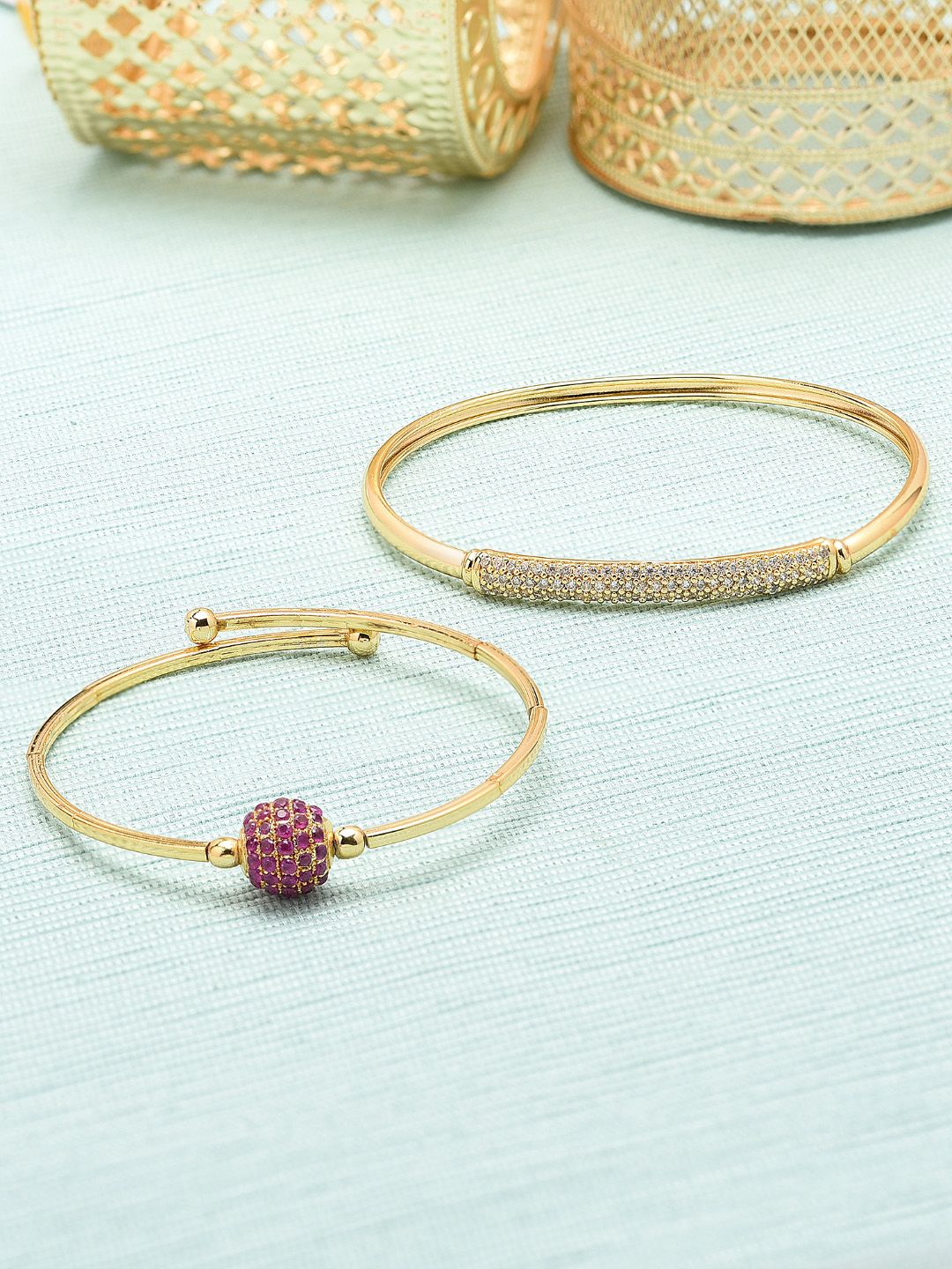 Pek Zaveri Pearls 2 Gelang Gaya Bangle Sadur Emas