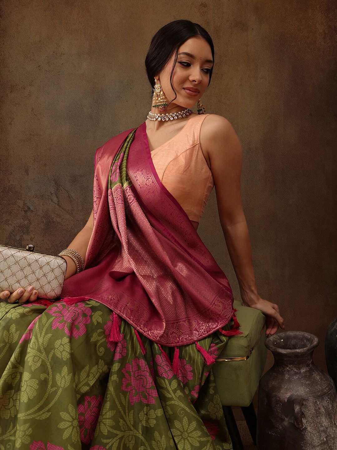 Silk Land Floral Kanjeewaram Silk Silk Digital Print saree