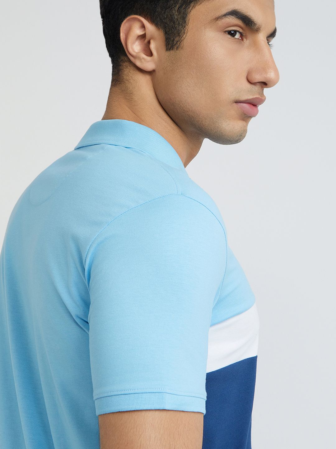Park Avenue Men Blue & White Colourblocked Polo Collar Slim Fit T-shirt