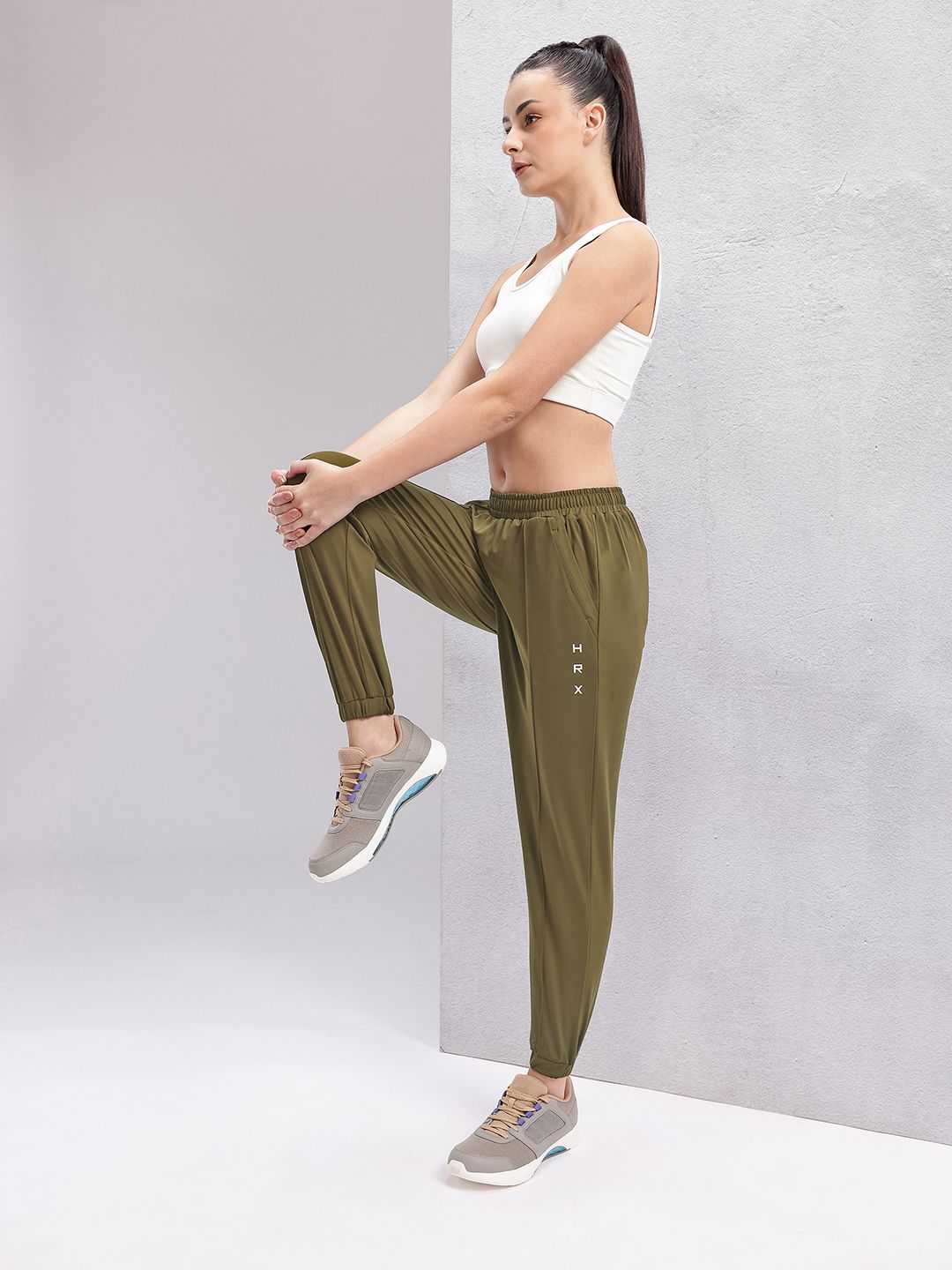 HRX by Hrithik Roshan Women Rapid-Dry Training Joggers