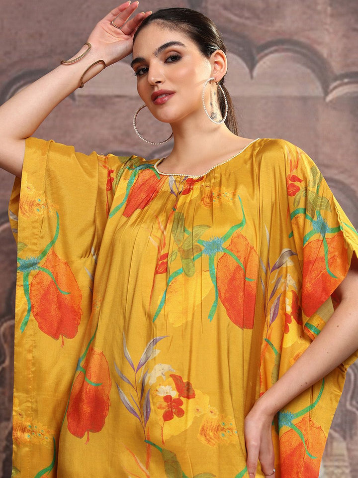Vishudh Mustard Yellow & Red Floral Printed Straight Kurta with Trousers