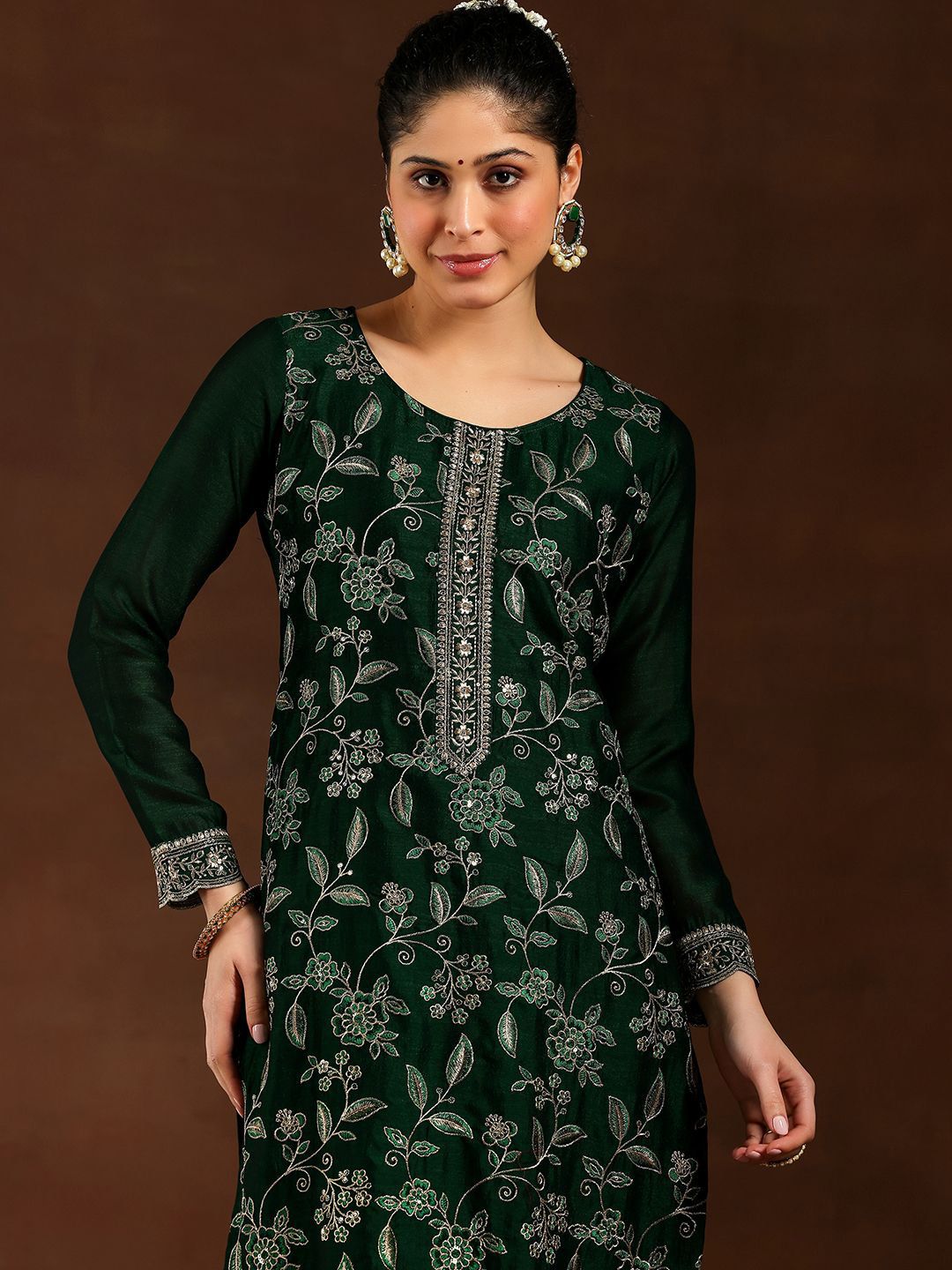 Libas Women Ethnic Motifs Embroidered Regular Kurta with Trousers & With Dupatta