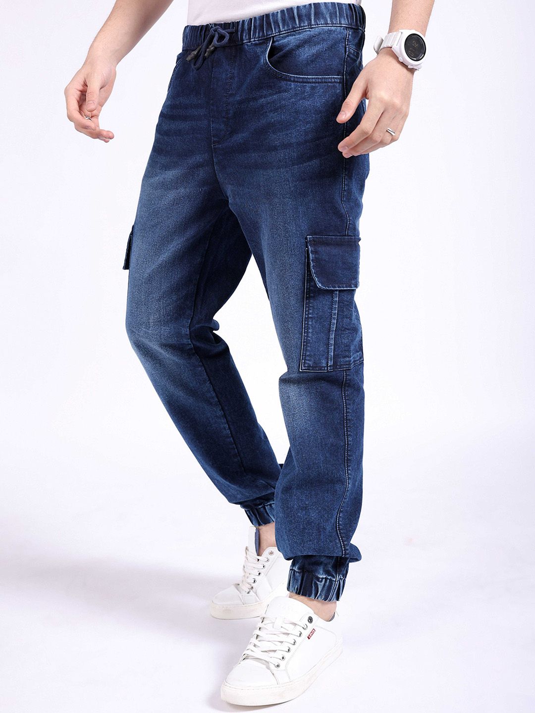 The Indian Garage Co Men Regular Fit Mid-Rise Cotton Cargo Jogger Jeans