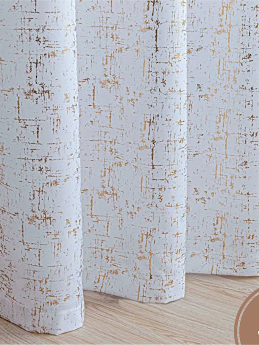 URBAN SPACE White & Gold-Toned Black Out Window Curtain