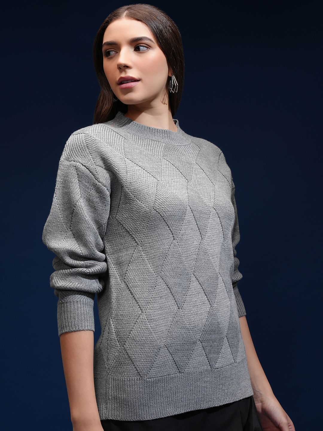 Tokyo Talkies Women Cable Knit Pullover Sweaters