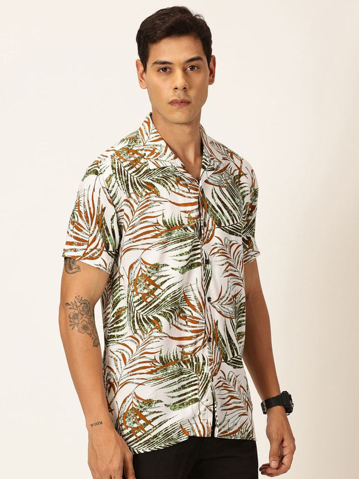 Thomas Scott Spread Collar Short Sleeves Premium Slim Fit Floral Printed Casual Shirt