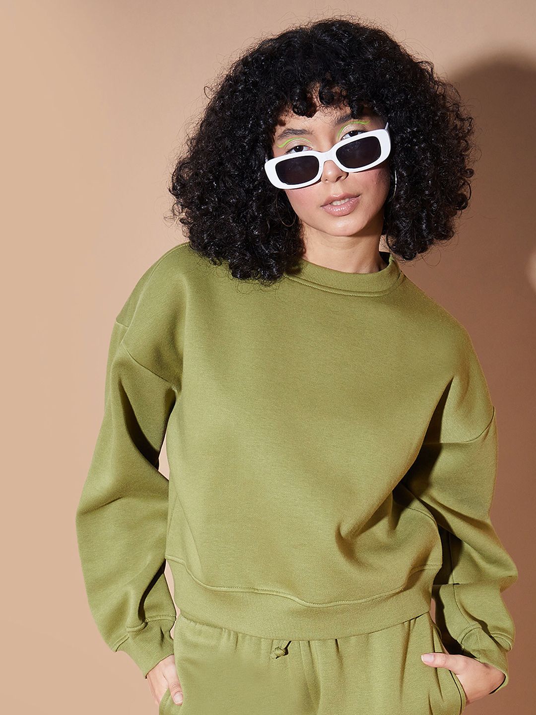 SASSAFRAS BASICS Round Neck Oversized Sweatshirt