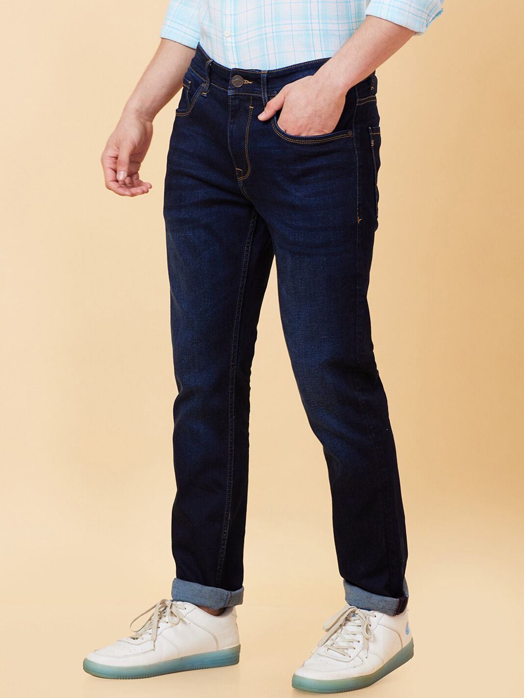 Being Human Men Slim Fit Mid Rise Clean Look Light Fade Jeans