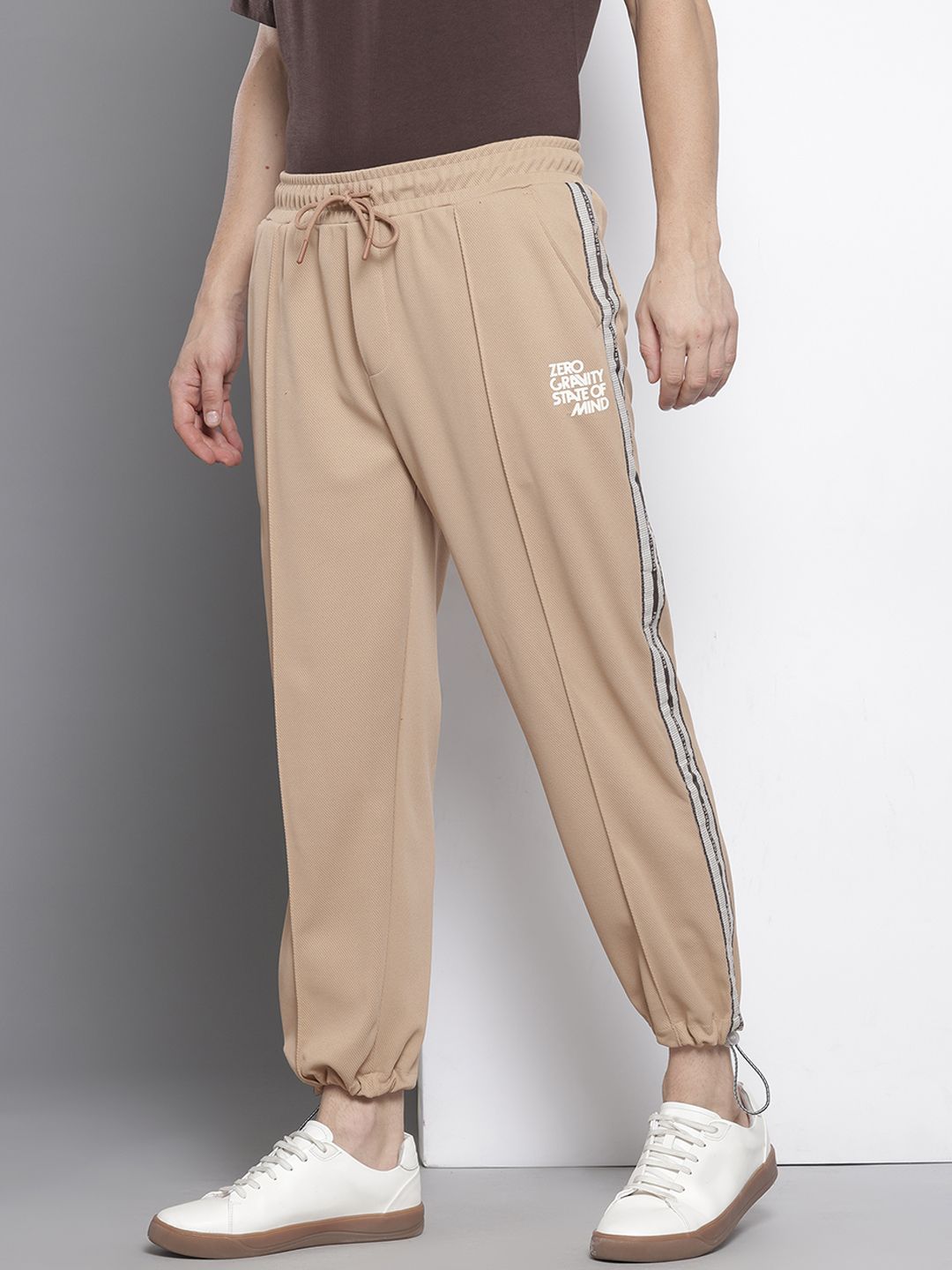 The Indian Garage Co Men Side Taping Toggled Joggers