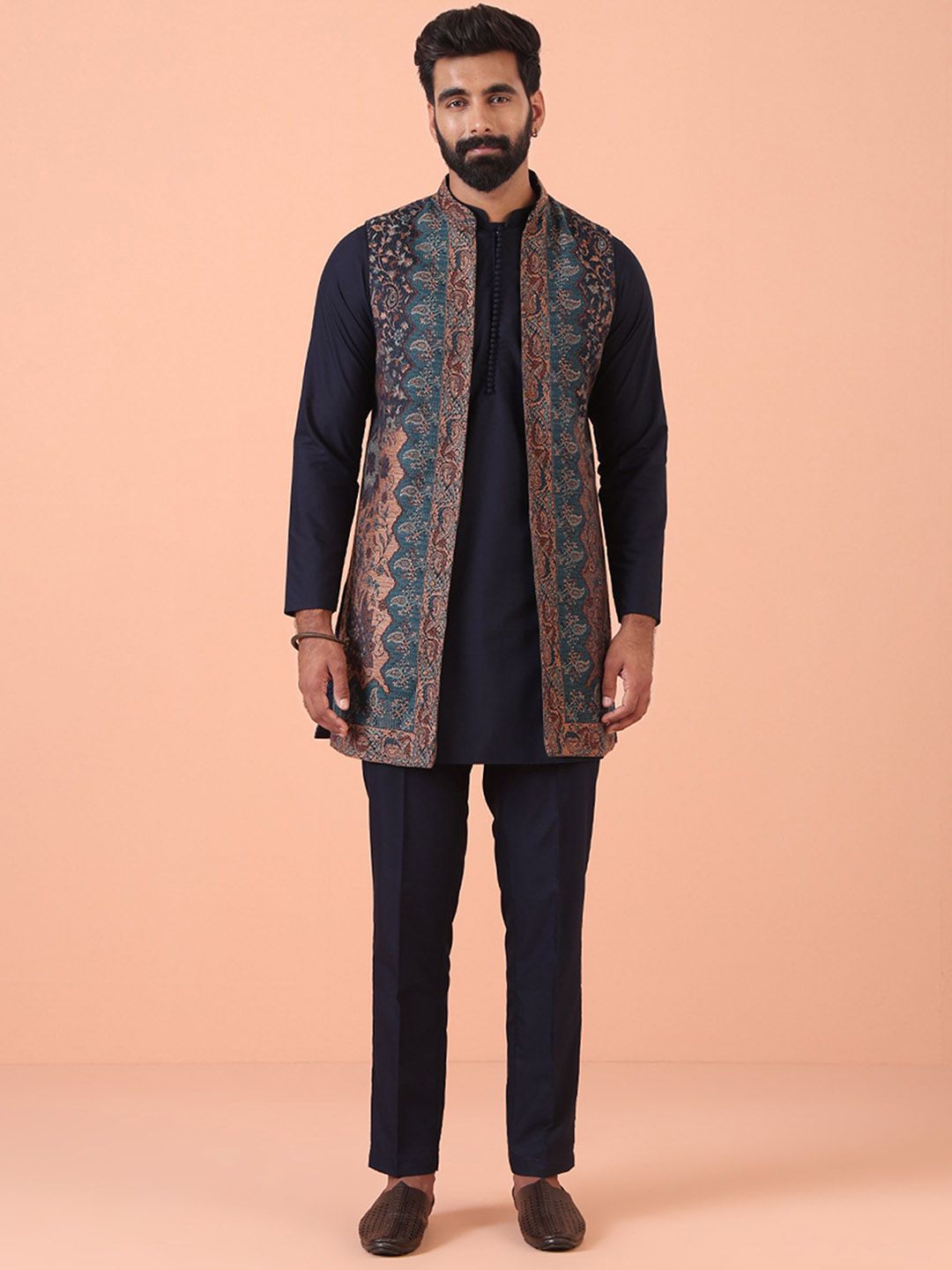 KISAH Men Regular Kurta with Trousers