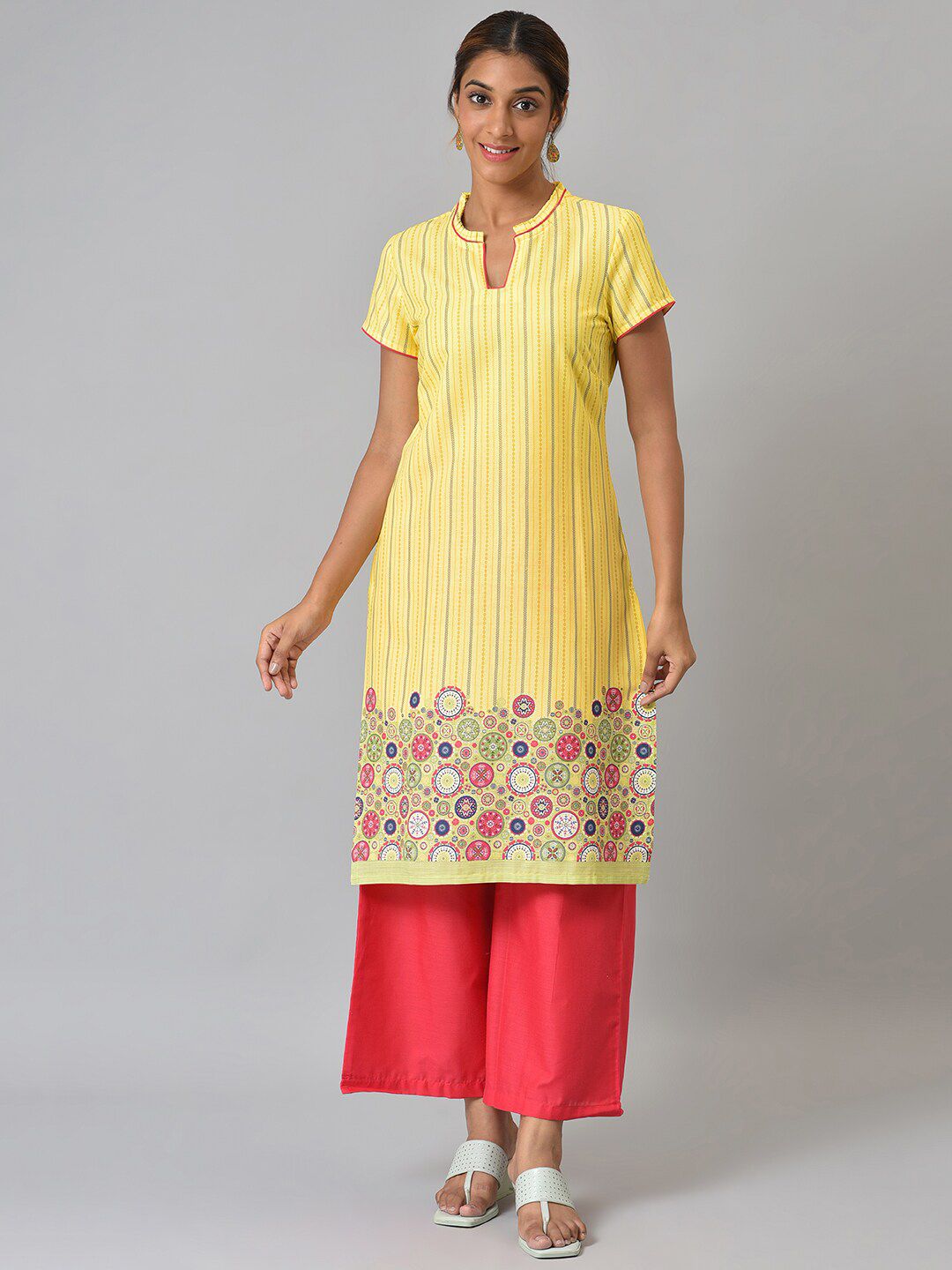 Aurelia Women Printed Rayon Kurta Set with Palazzos