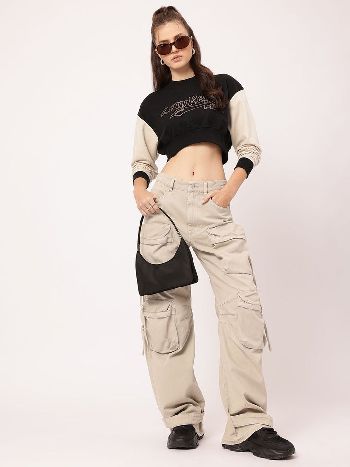 DressBerry Typo Print Contrast Sleeves Crop Sweatshirt