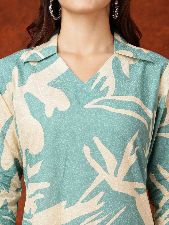 KALINI Women Abstract Printed Kurta with Trousers