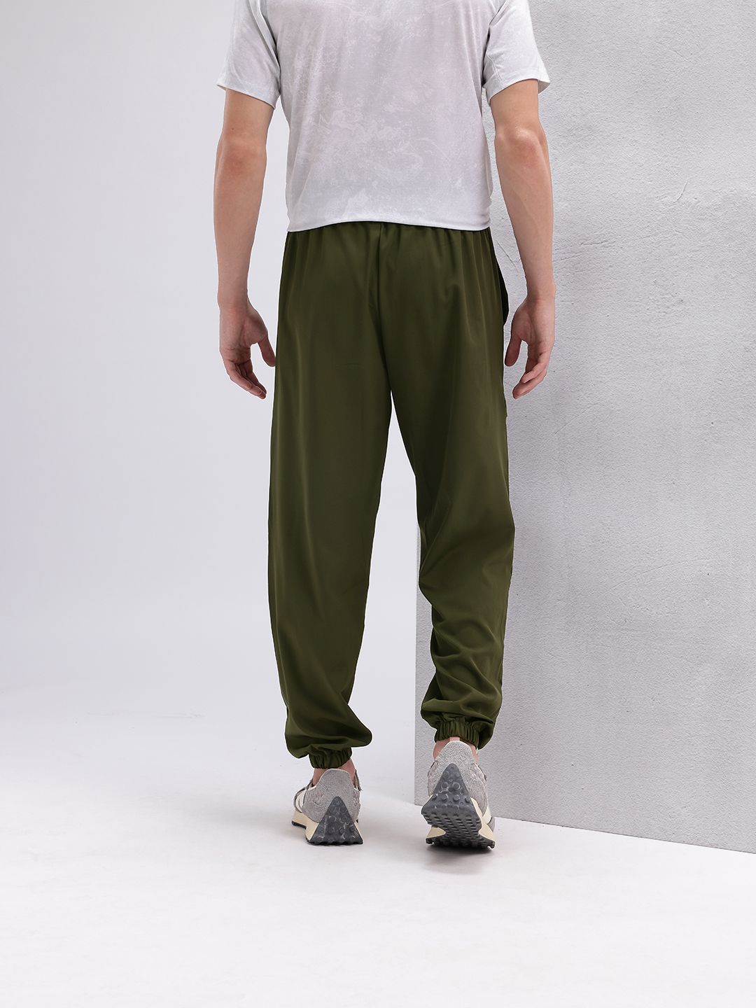 HRX by Hrithik Roshan Men Lifestyle Cargo-Style Joggers