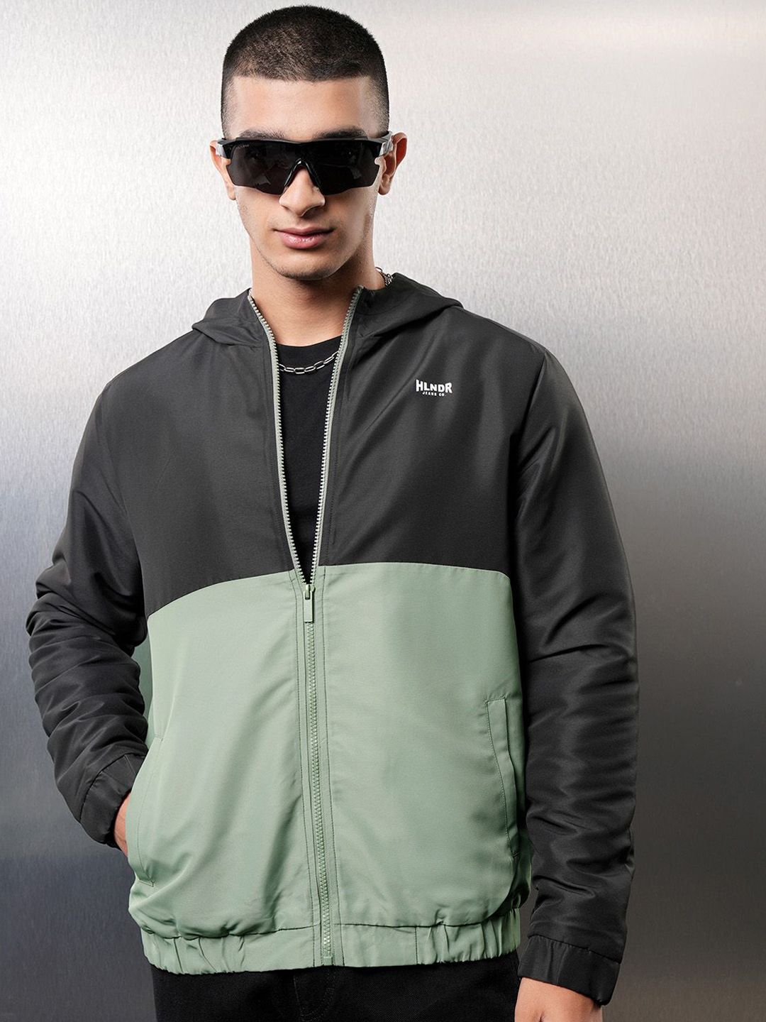 HIGHLANDER Men Colourblocked Crop Sporty Jacket