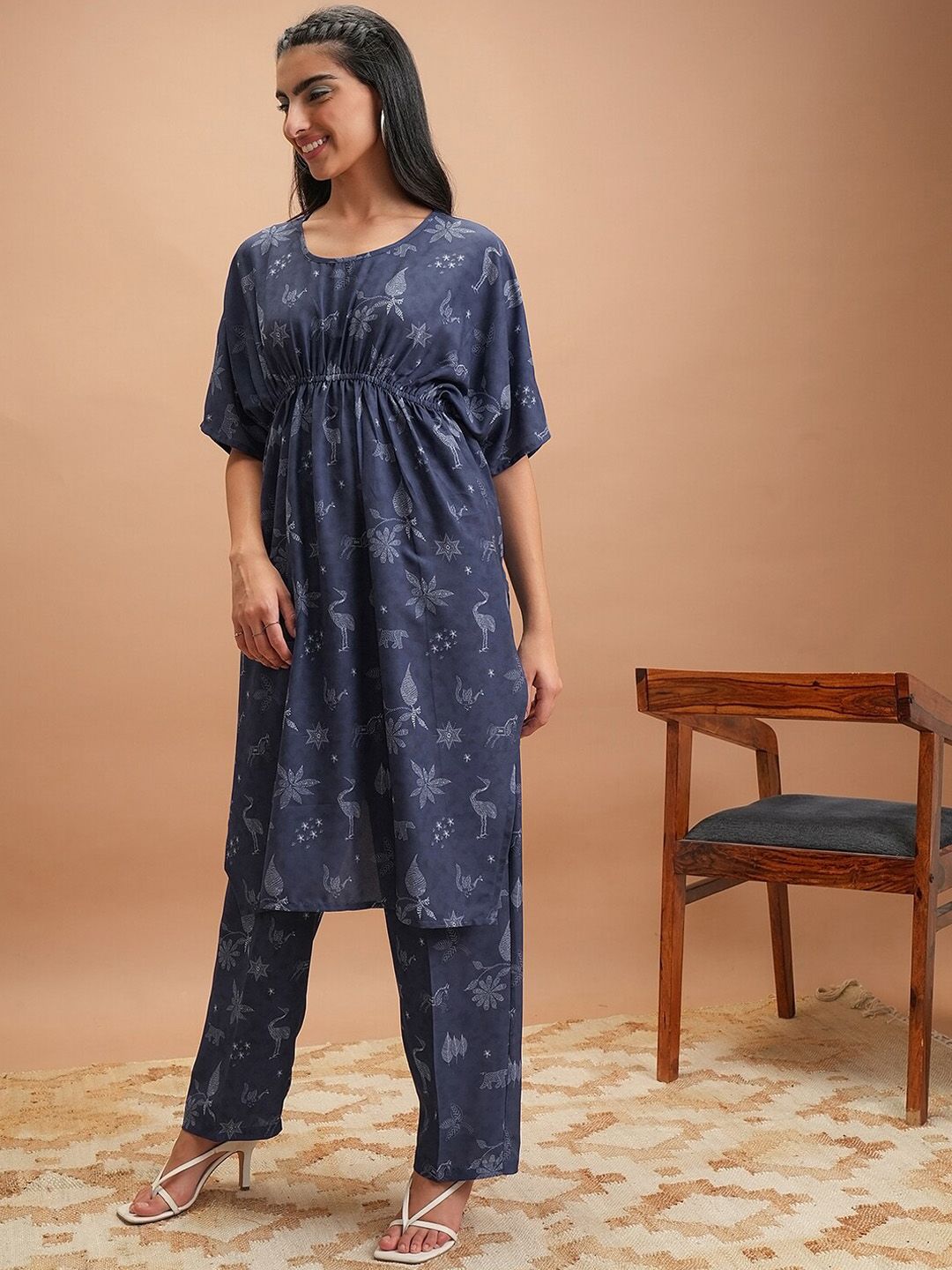 Vishudh Printed Round Neck Short Sleeves Tunic with Trousers