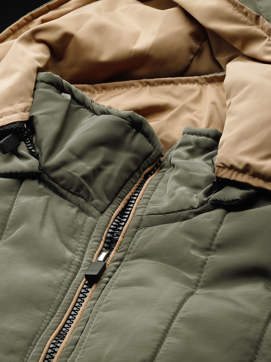 The Indian Garage Co Men Slim Fit Puffer Jacket with Detachable Hood
