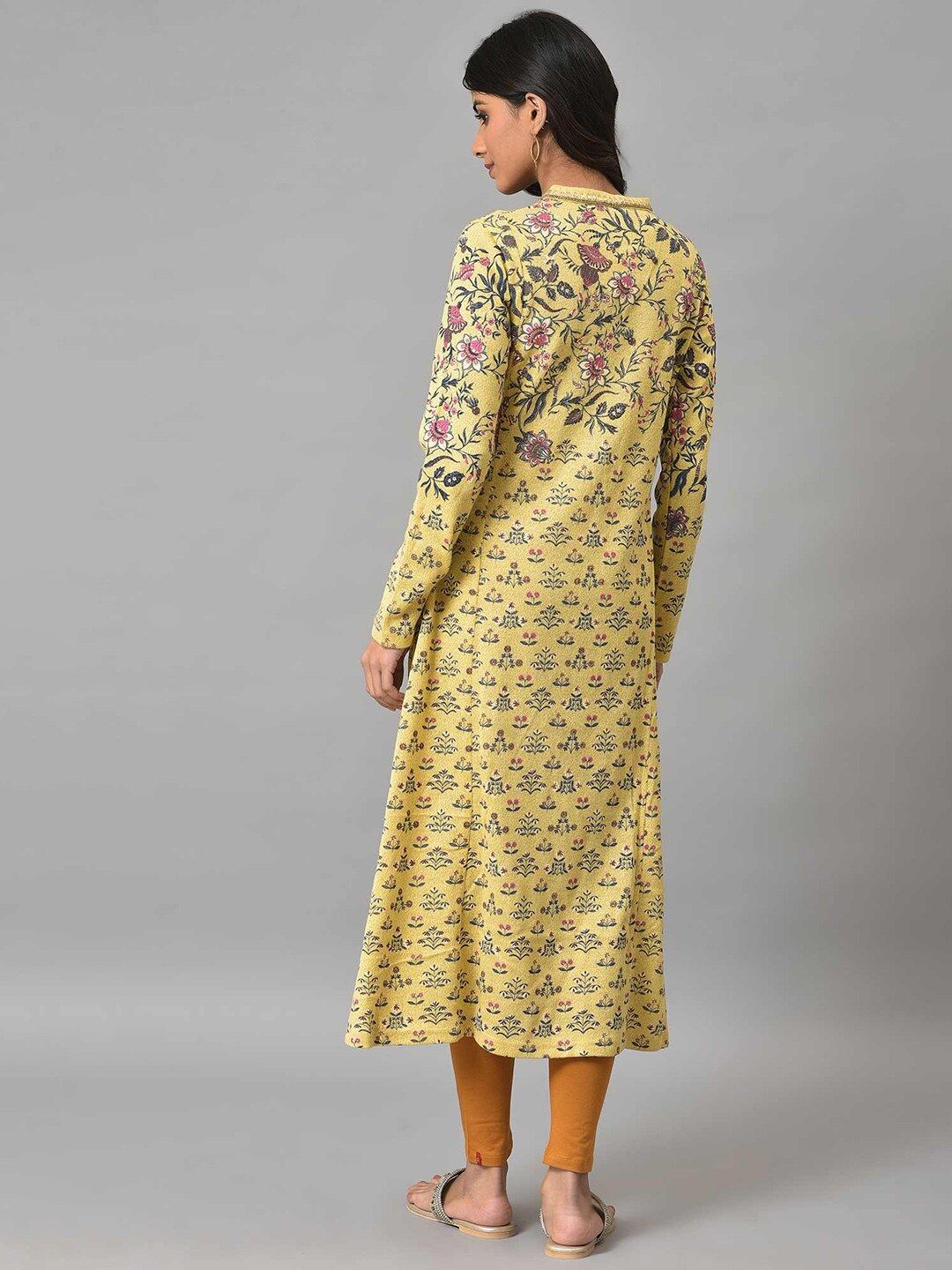 W Women Floral Woven Design Acrylic Kurta