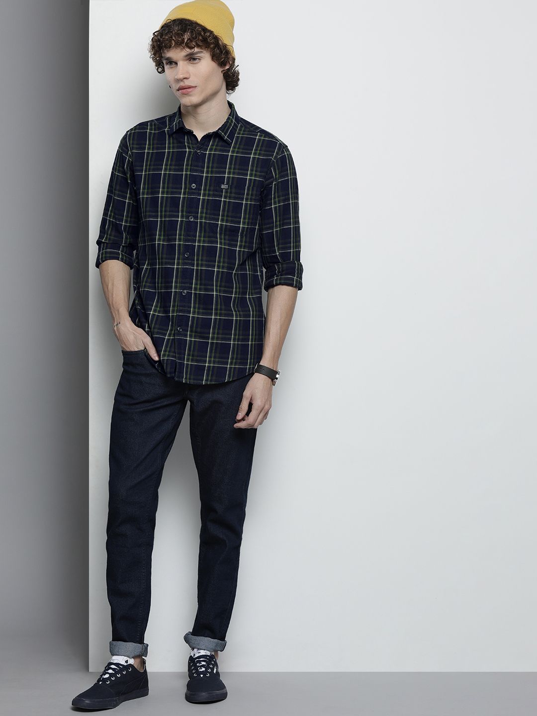 The Indian Garage Co Men Navy Blue & Green Checked Casual Shirt