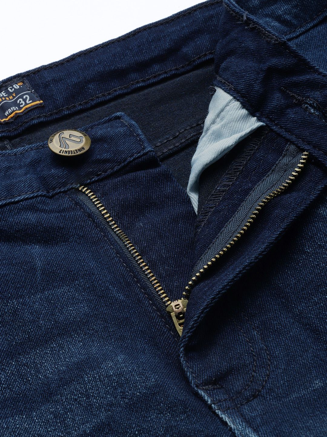 The Indian Garage Co Men Blue Carrot Fit Light Fade Stretchable Jeans