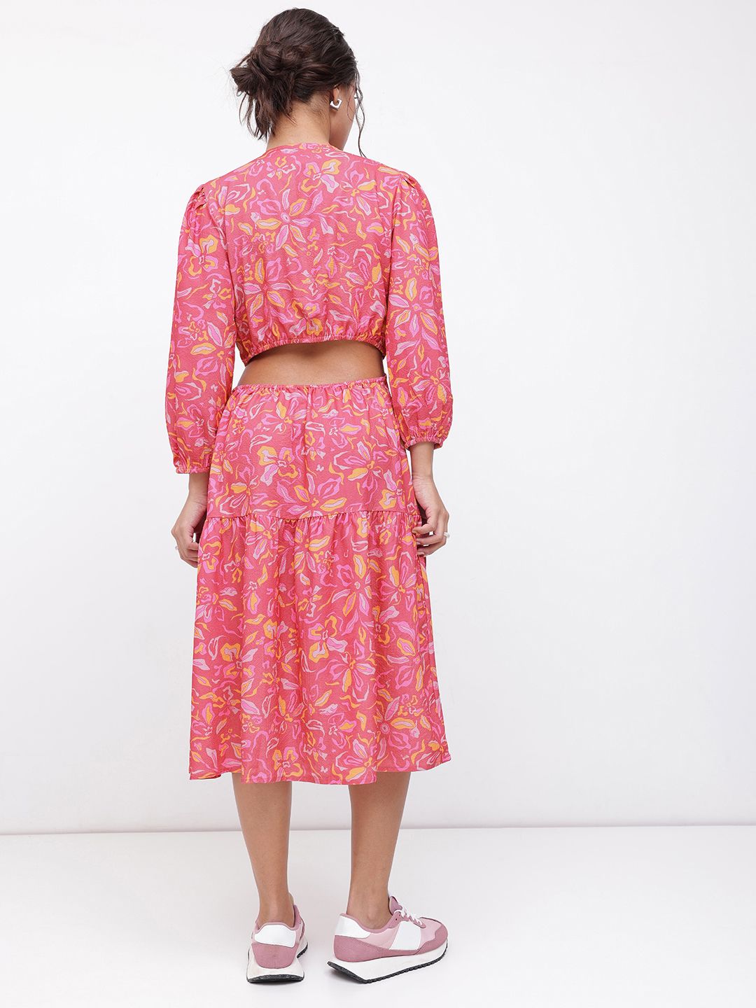 DressBerry Boho-Chic V-Neck Floral Print Cut-Out A-line Midi Dress