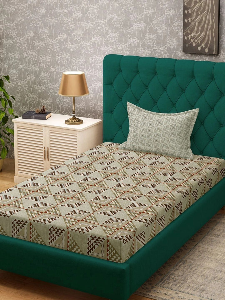 Myntra Elegant Homes Beige & Red Geometric 400 TC Single Bedsheet with 1 Pillow Covers