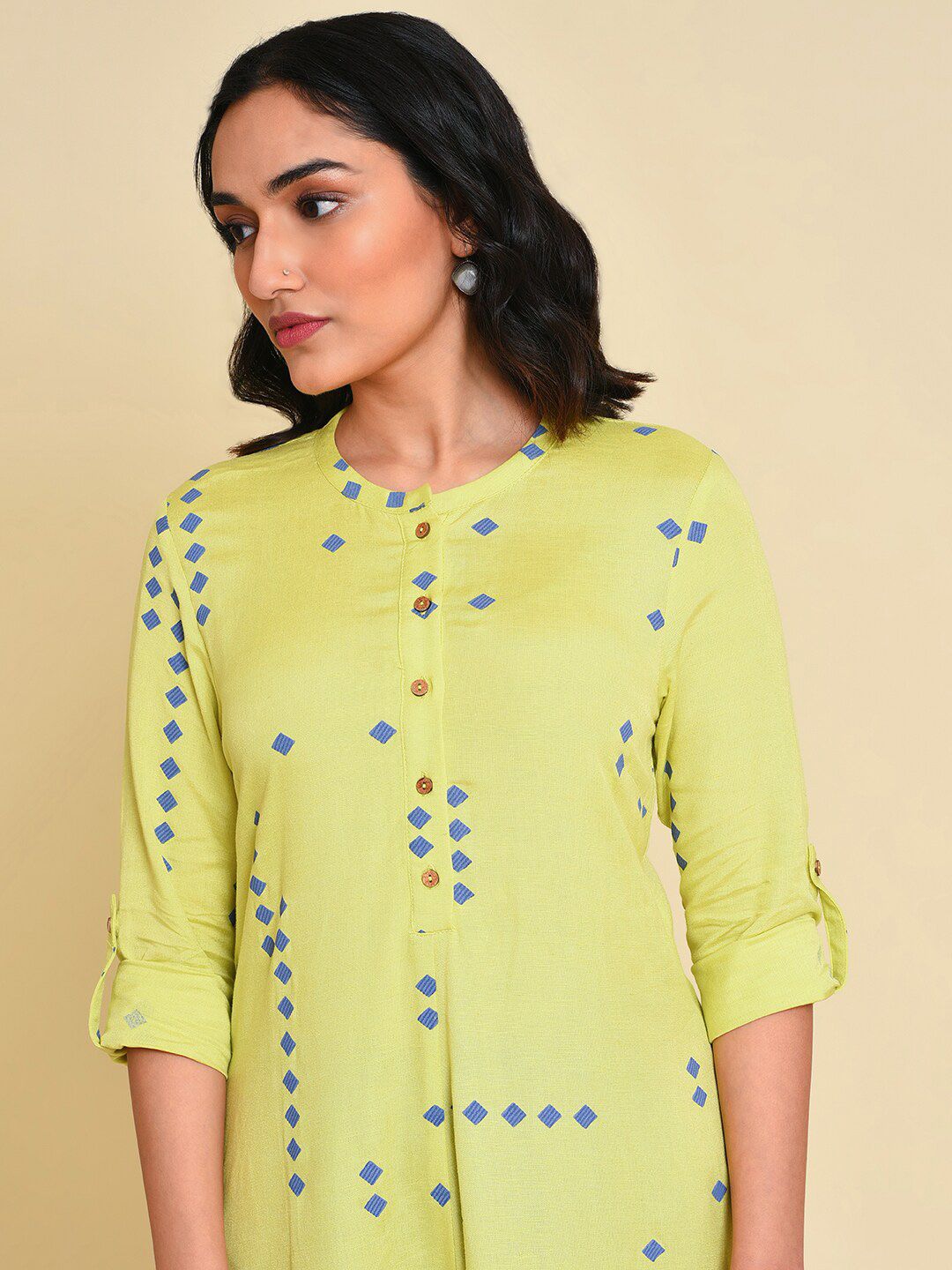 W Geometric Printed Asymmetric A-Line Kurta with Trousers