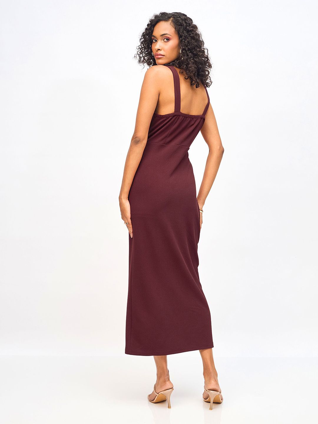 SASSAFRAS Shoulder Strap Waist Cut Out Bodycon Midi Dress