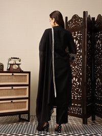 House of Pataudi Regular Jashn Kurta with Trousers & With Dupatta