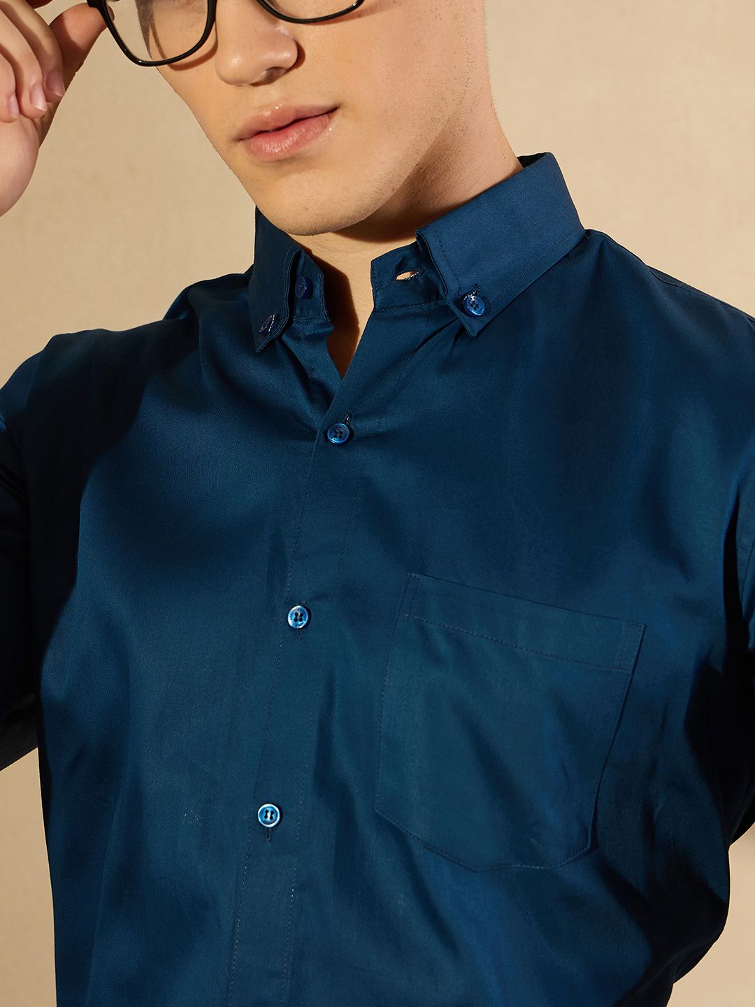 DENNISON Men Blue Comfort Regular Fit Solid Formal Shirt