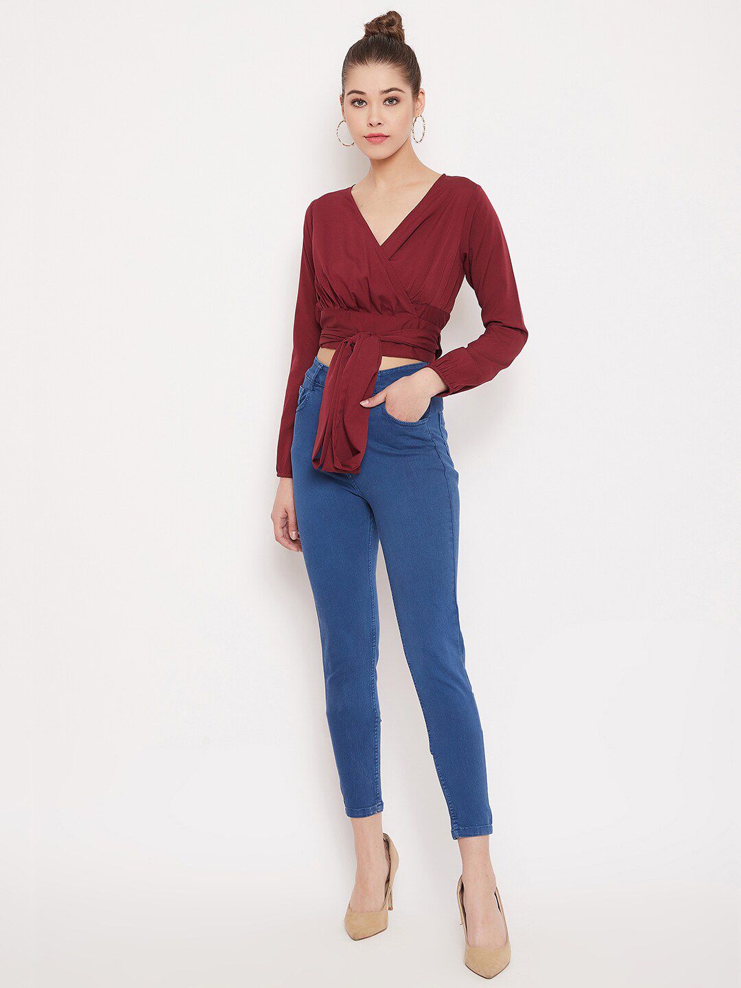 Berrylush Women Maroon Solid Wrap Crop Top