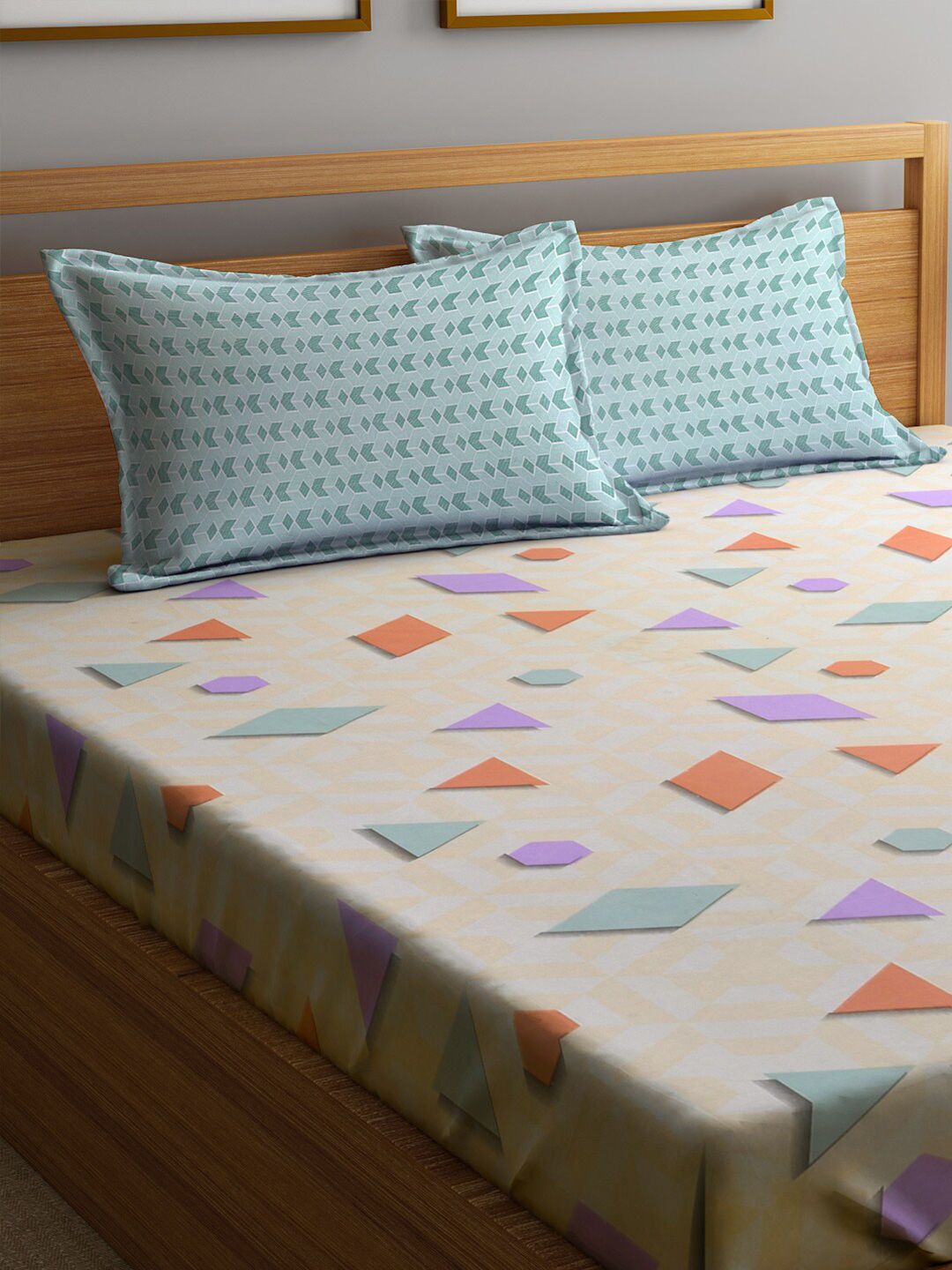 KLOTTHE Oren Geometric Polycotton 300 TC Cadar Katil Halus King dengan 2 Sarung Bantal-98 x 87 inci