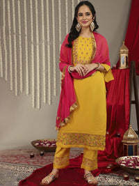 Varanga Women Floral Yoke Design Kurta with Trousers & Dupatta
