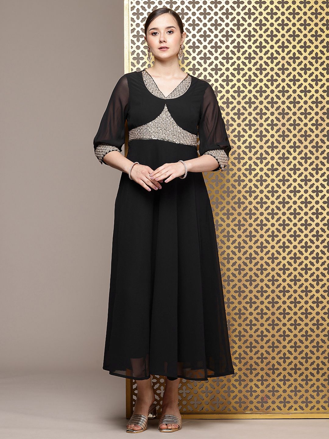 House of Pataudi Embellished A-Line Jashn Midi Party Dress