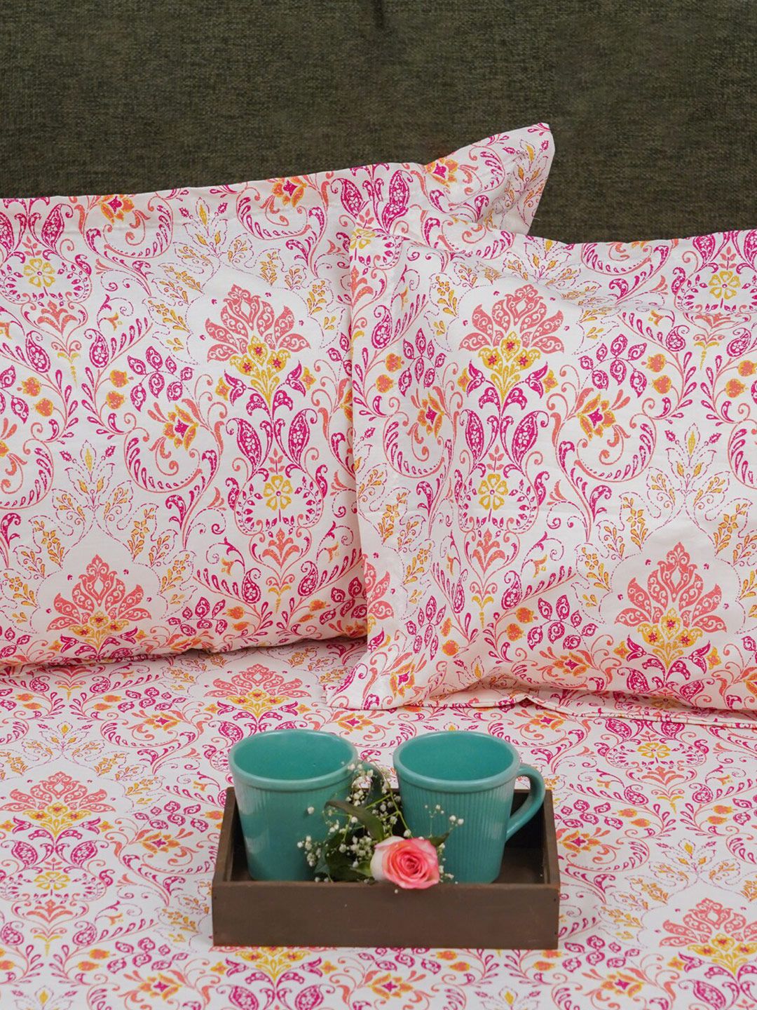 URBAN SPACE Peach-Coloured Printed Cotton 200 TC Single Bedsheet With 2 Pillow Covers