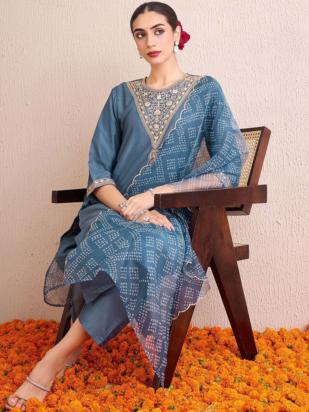 Indo Era Women Bandhani Embroidered Regular Gotta Patti Kurta with Trousers & With Dupatta